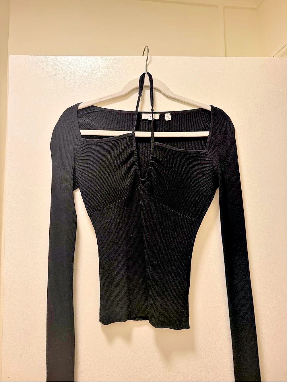 A.L.C. Annabelle Cross-Front Rib Knit Top. Black Small